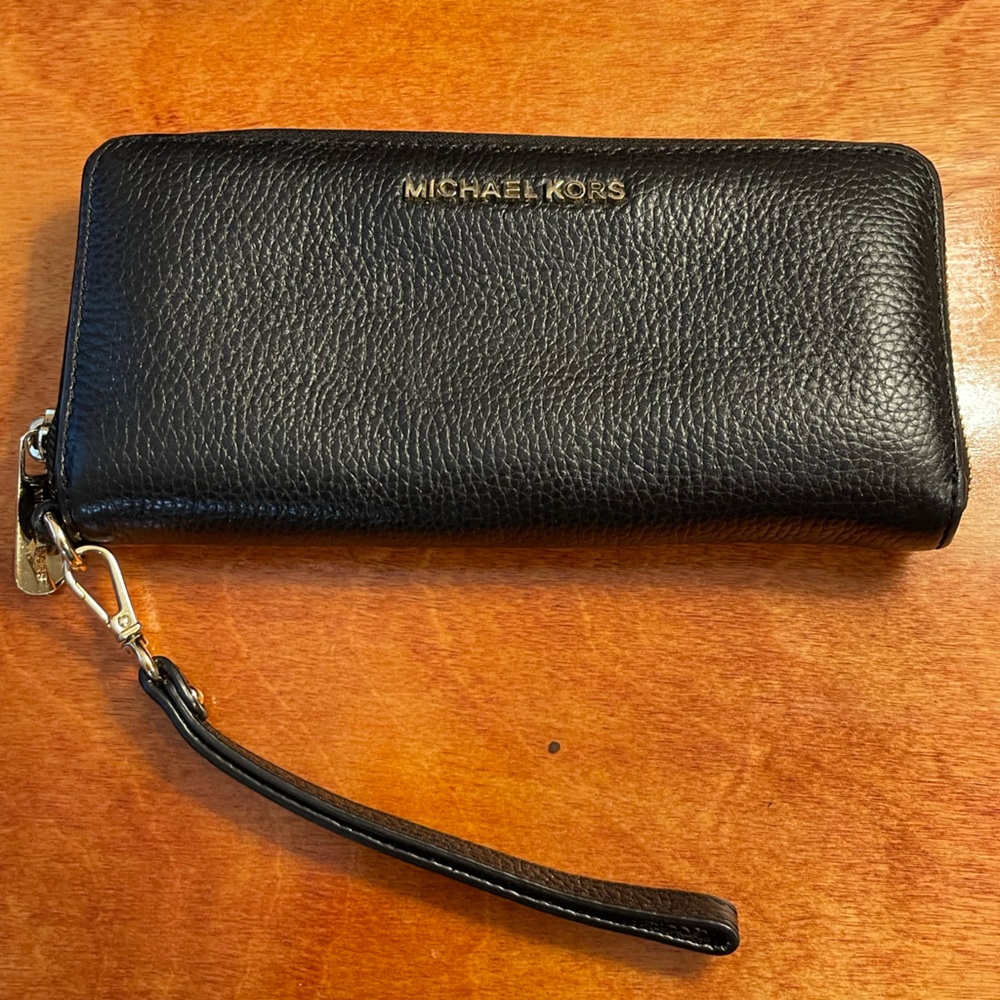 Michael Kors wallet...Black zip around